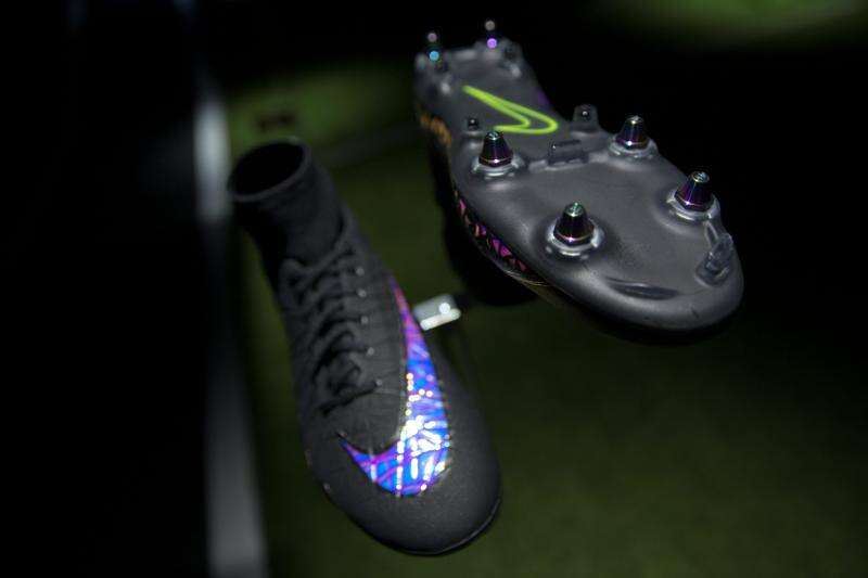 Nike unveils its first self lacing sneaker The Durango Herald