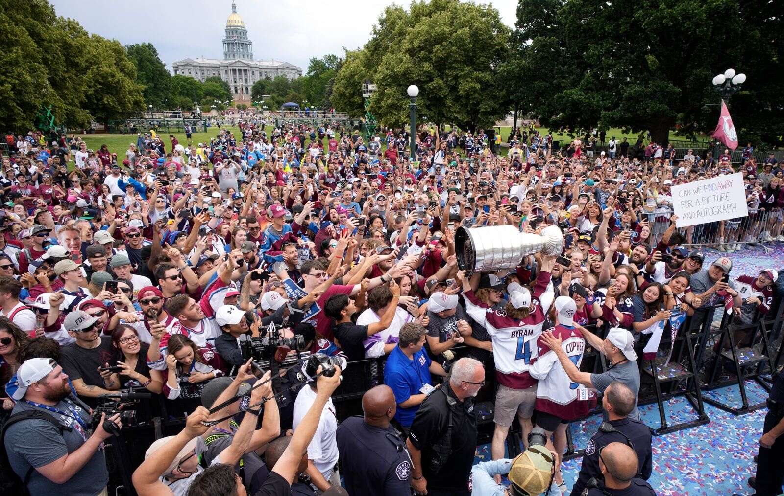 This Stanley Cup Is Just $35 on  Right Now - Parade