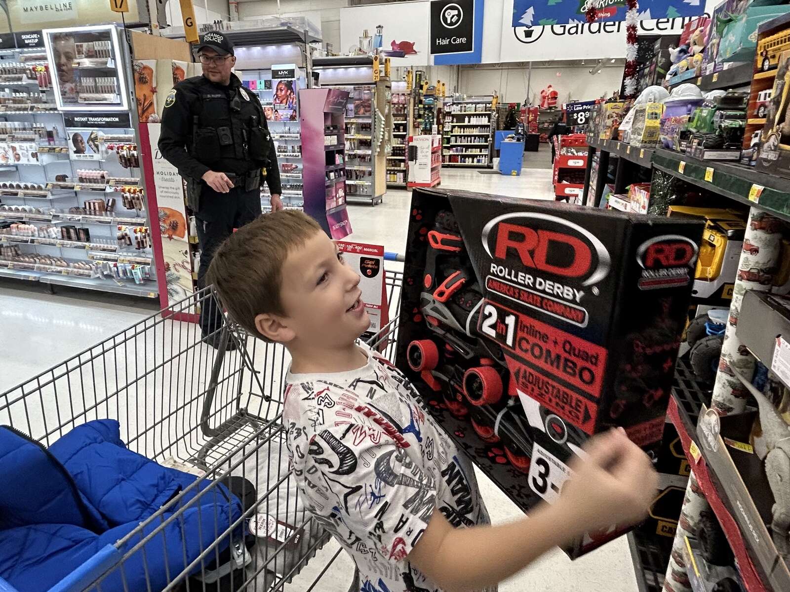 125 Durango-area children 'Shop with a Cop' at Walmart – The