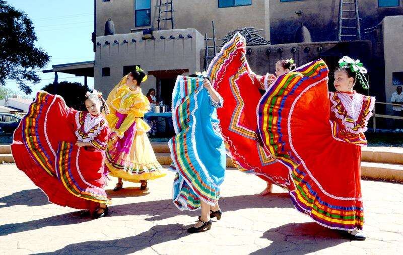 hispanic traditions celebrations