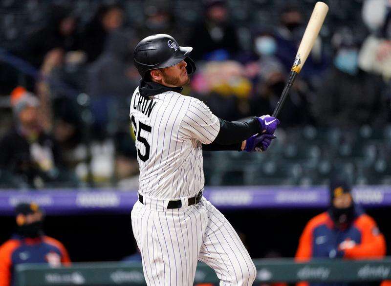 OF Blackmon (coronavirus) rejoins Rockies