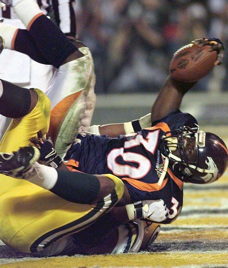 Today in Pro Football History: 1998: Terrell Davis Runs Broncos Past  Packers in Super Bowl XXXII