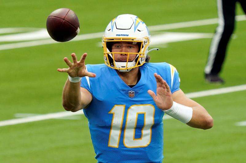 Chargers QB Justin Herbert to throw in 'next couple of weeks'