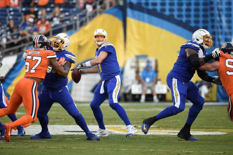 Rivers breaks team record as Broncos fall to Chargers – The Durango Herald