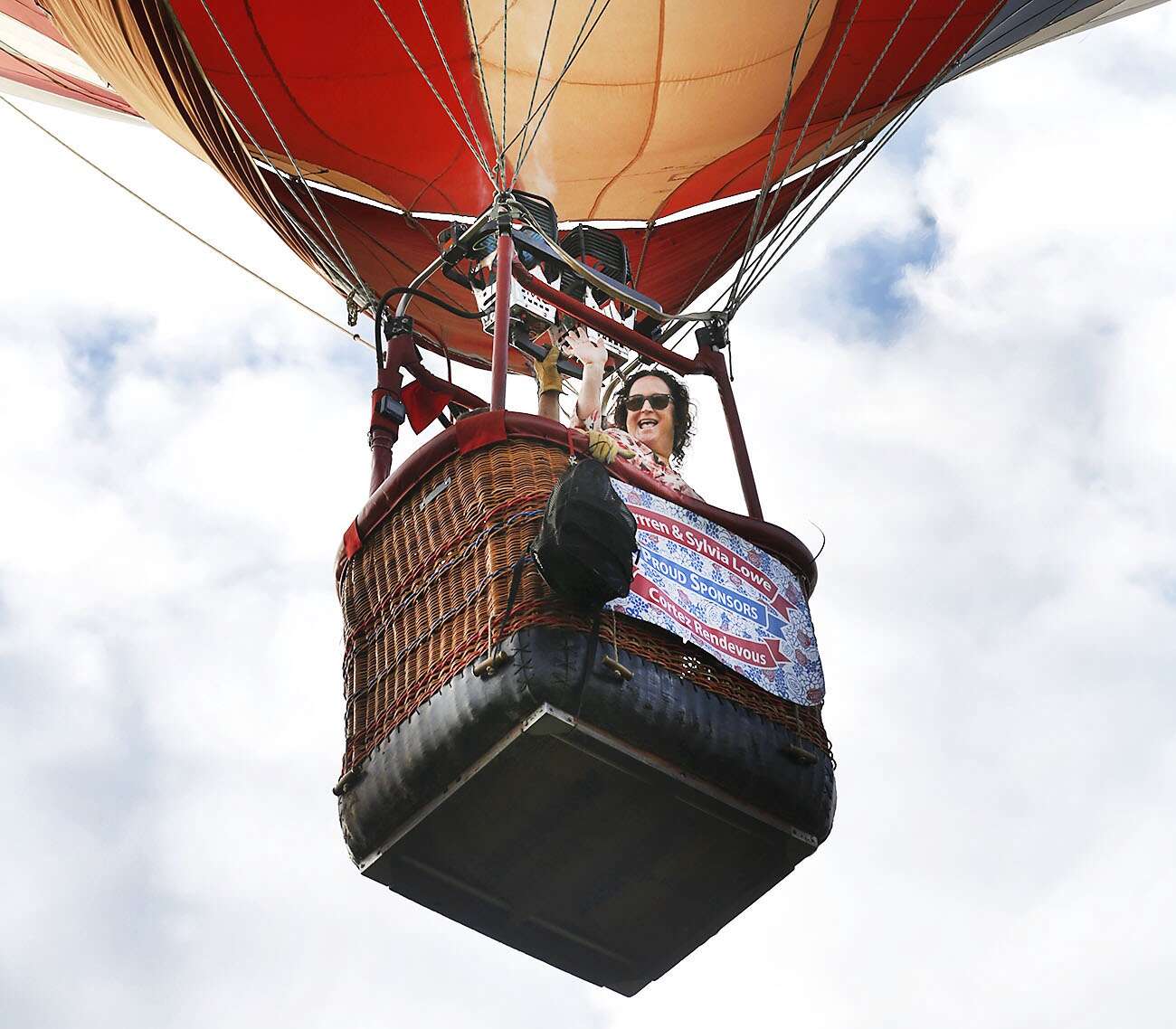 Hot air balloon launch top