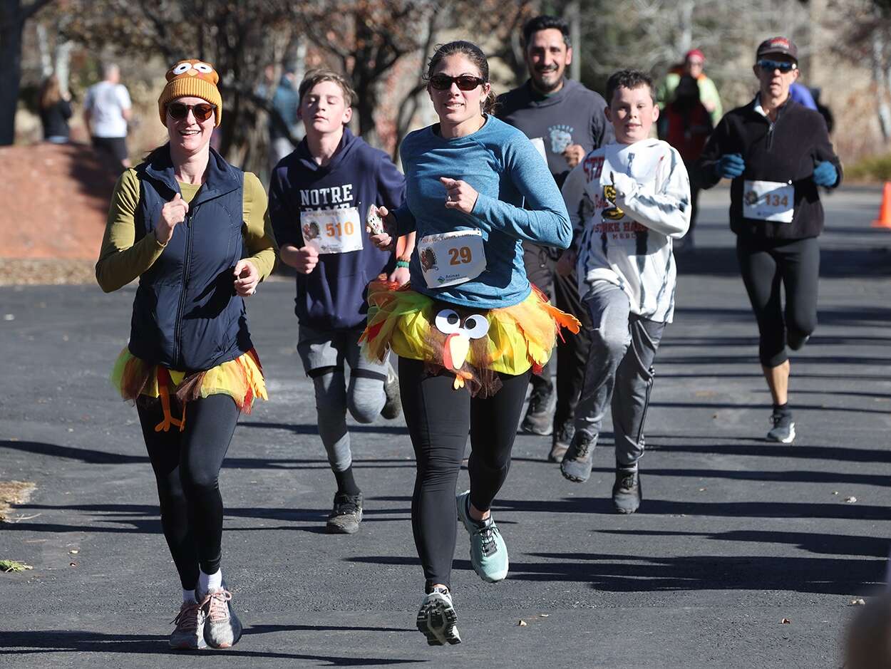 Turkey Trot reaches record numbers in Durango The Durango Herald