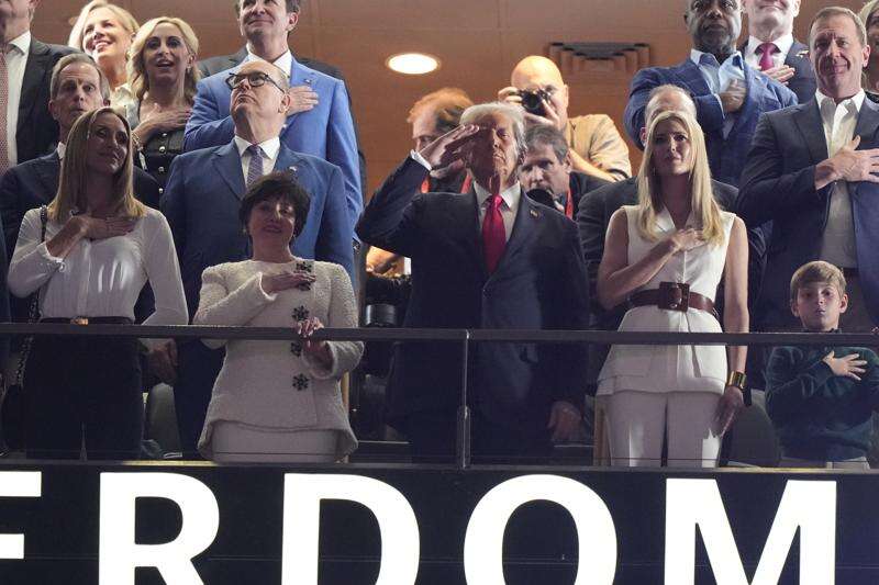 A presidential first: Trump at the Super Bowl, latest chapter in a  complicated legacy with football - The Durango Herald
