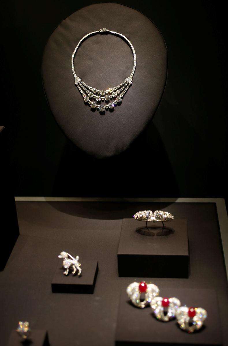 Grace on sale kelly jewelry