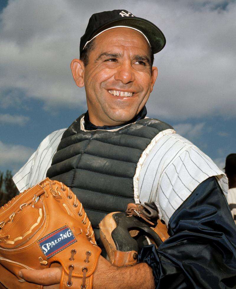 Yankees Hall of Fame catcher Yogi Berra dies at 90