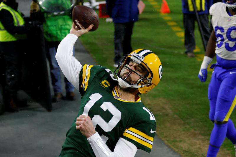 Packers, Aaron Rodgers top Rams in playoff, make NFC championship game