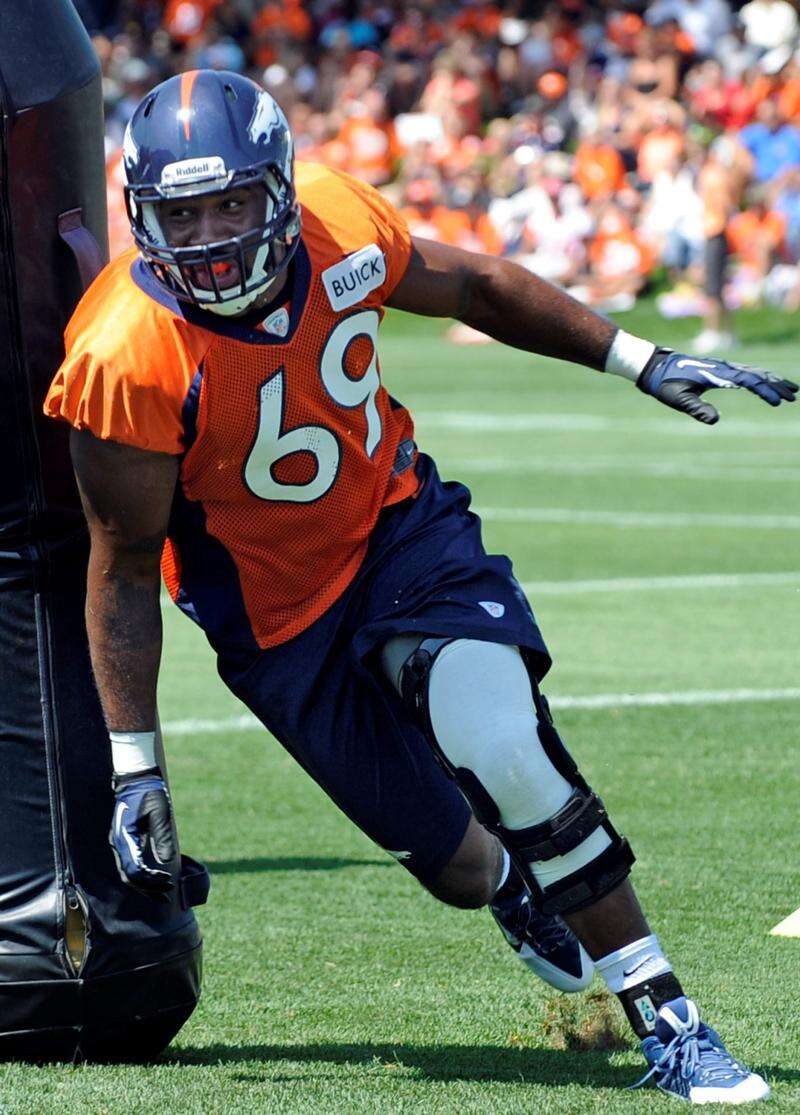 Von miller cleats online