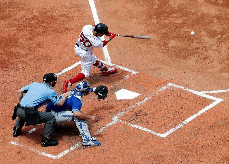 Hometown hero Harper wins thrilling HR Derby over Schwarber