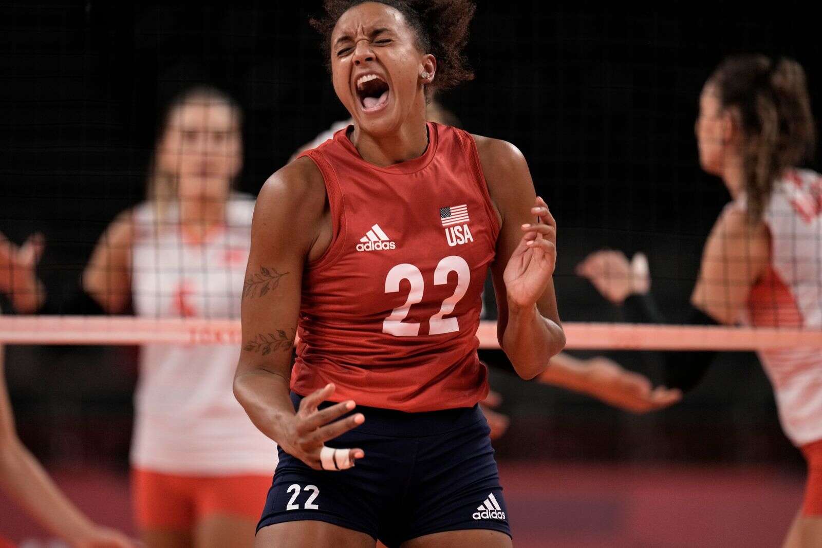 Olympics latest U.S. women s volleyball reaches quarterfinals