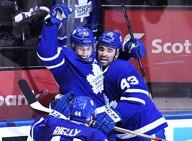 Nylander's OT goal gives Maple Leafs 5-4 win over Blues