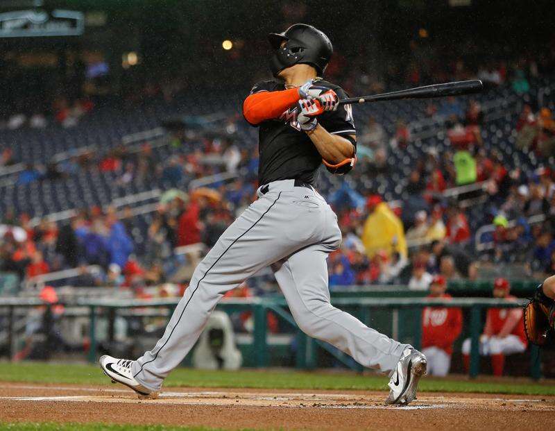 Giancarlo Stanton sets Marlins single-season home run record with