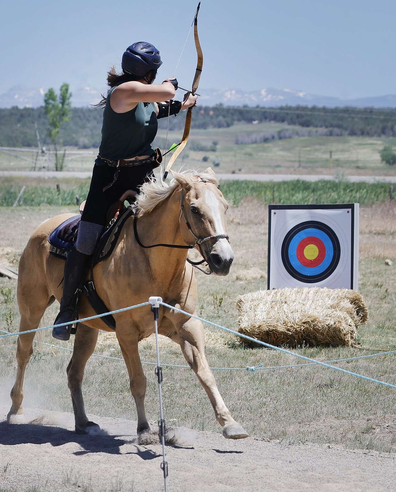 Mounted archery outlet
