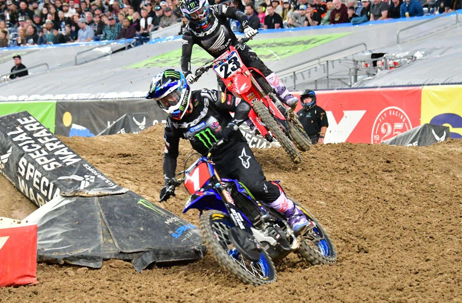 Injury in Denver knocks Eli Tomac out Supercross championship series