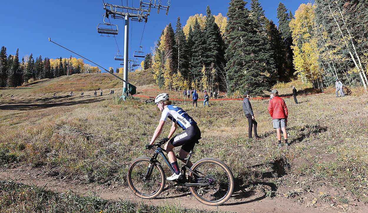 Payer pulls on road cycling national championship jersey – The Durango  Herald