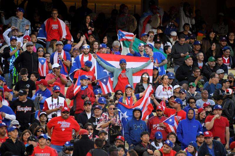 U.S. routs Puerto Rico, 8-0, to win World Baseball Classic - Los Angeles  Times