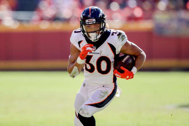 Patrick Mahomes puts on another show in 30-23 win over Broncos – The  Durango Herald