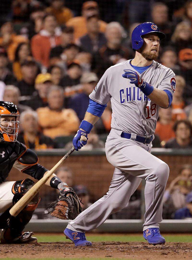 Cubs-Giants NLDS: Javy Baez's home-run celebration raises eyebrows