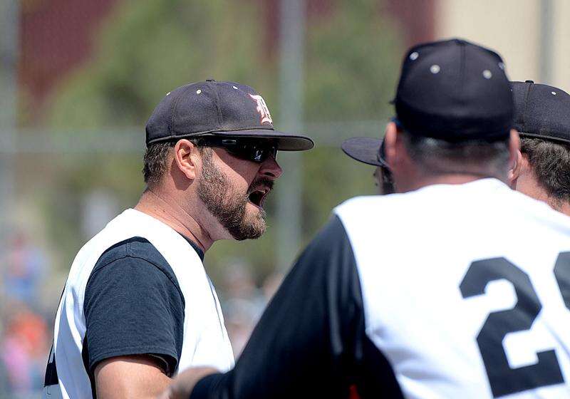 Stockdale hires Roberts as baseball coach, Sports