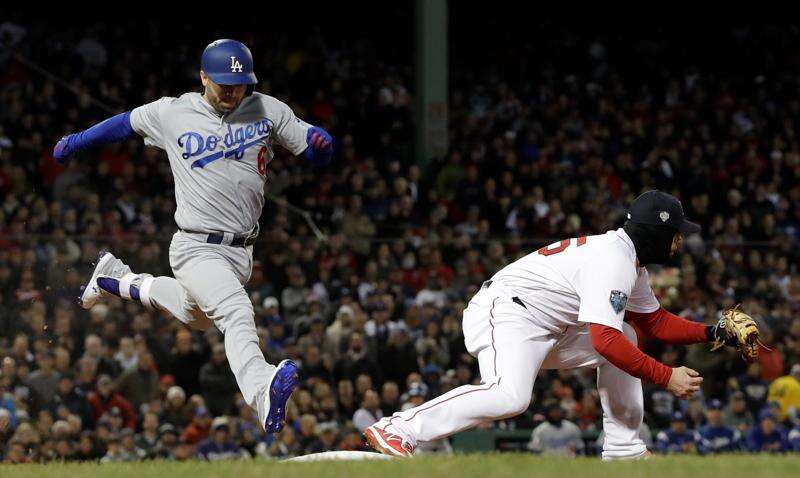 World Series: Dodgers coach complains about 'brutal' Fenway