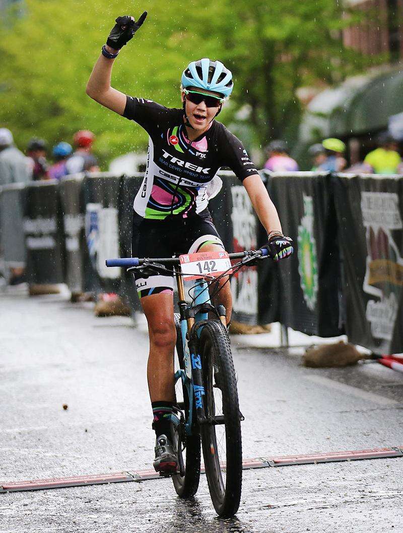 Ruth Holcomb 16 masters Iron Horse Bicycle Classic mountain bike