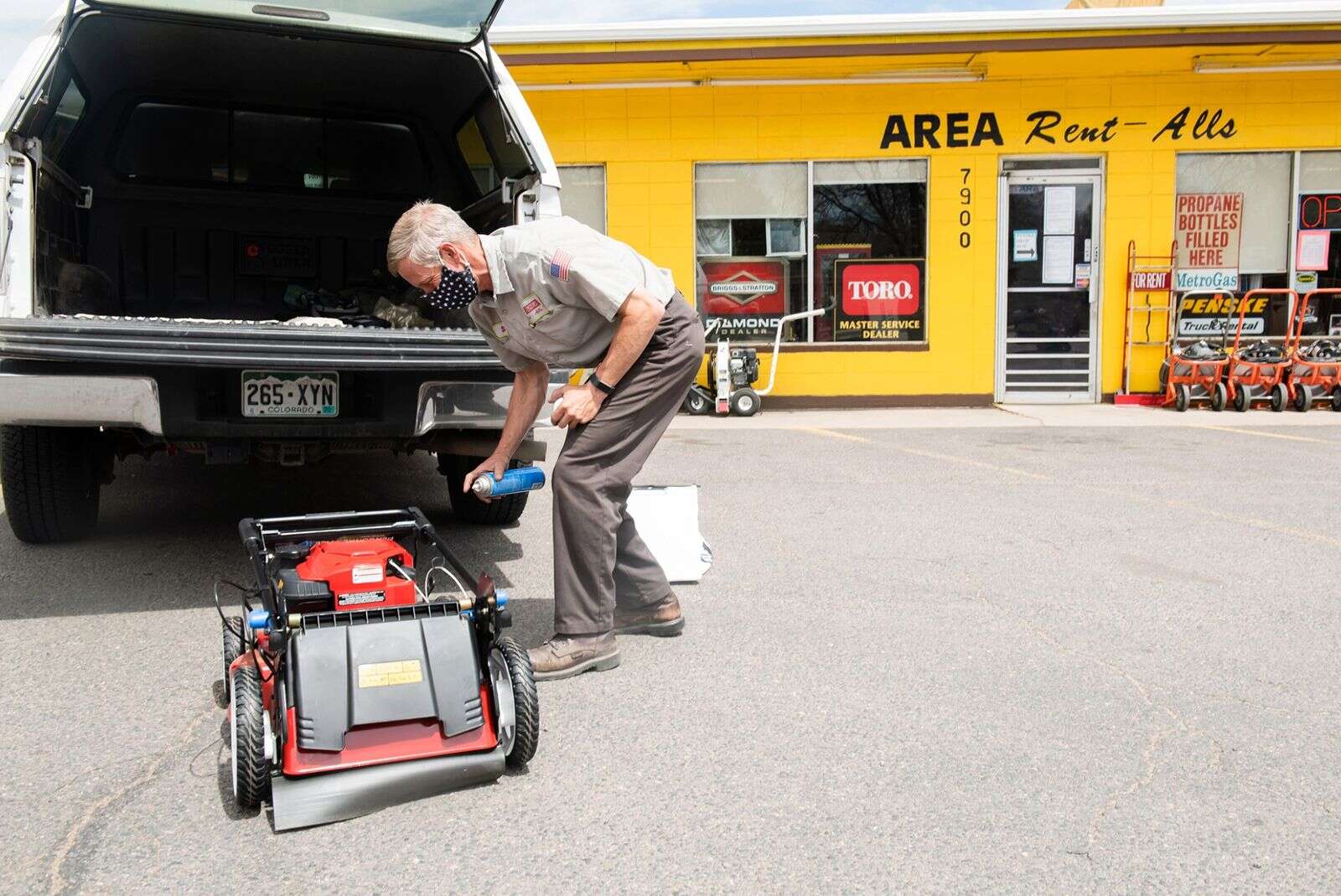 Colorado lawmakers back off plan to ban sales of gas powered lawn