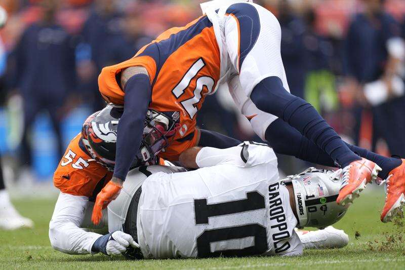 Denver Broncos rule out safety Justin Simmons against the Miami Dolphins  because of a hip injury – The Journal