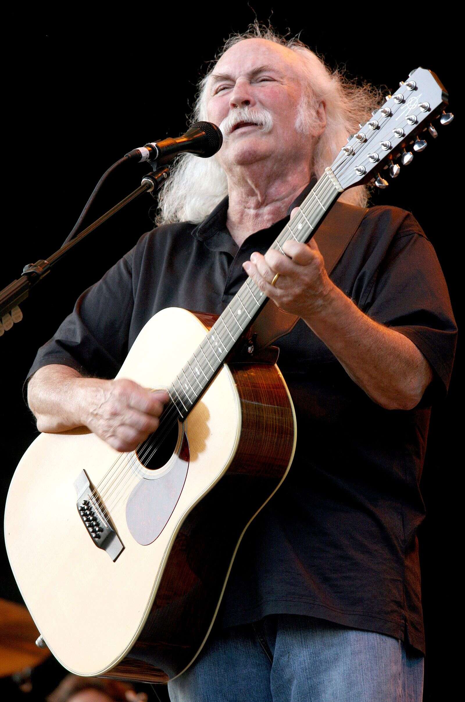 Reports David Crosby, rock star and CSNY cofounder, dies The
