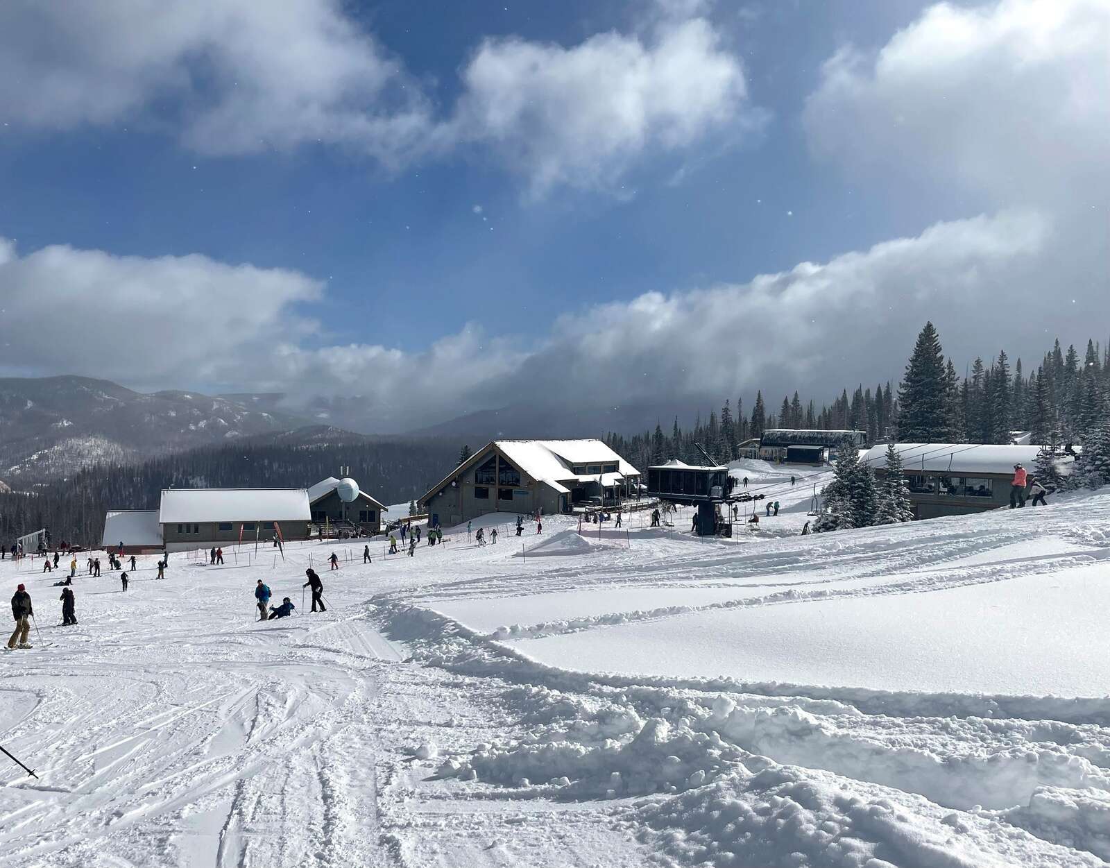 Wolf Creek opens multiple lifts after 23-inch storm – The Durango