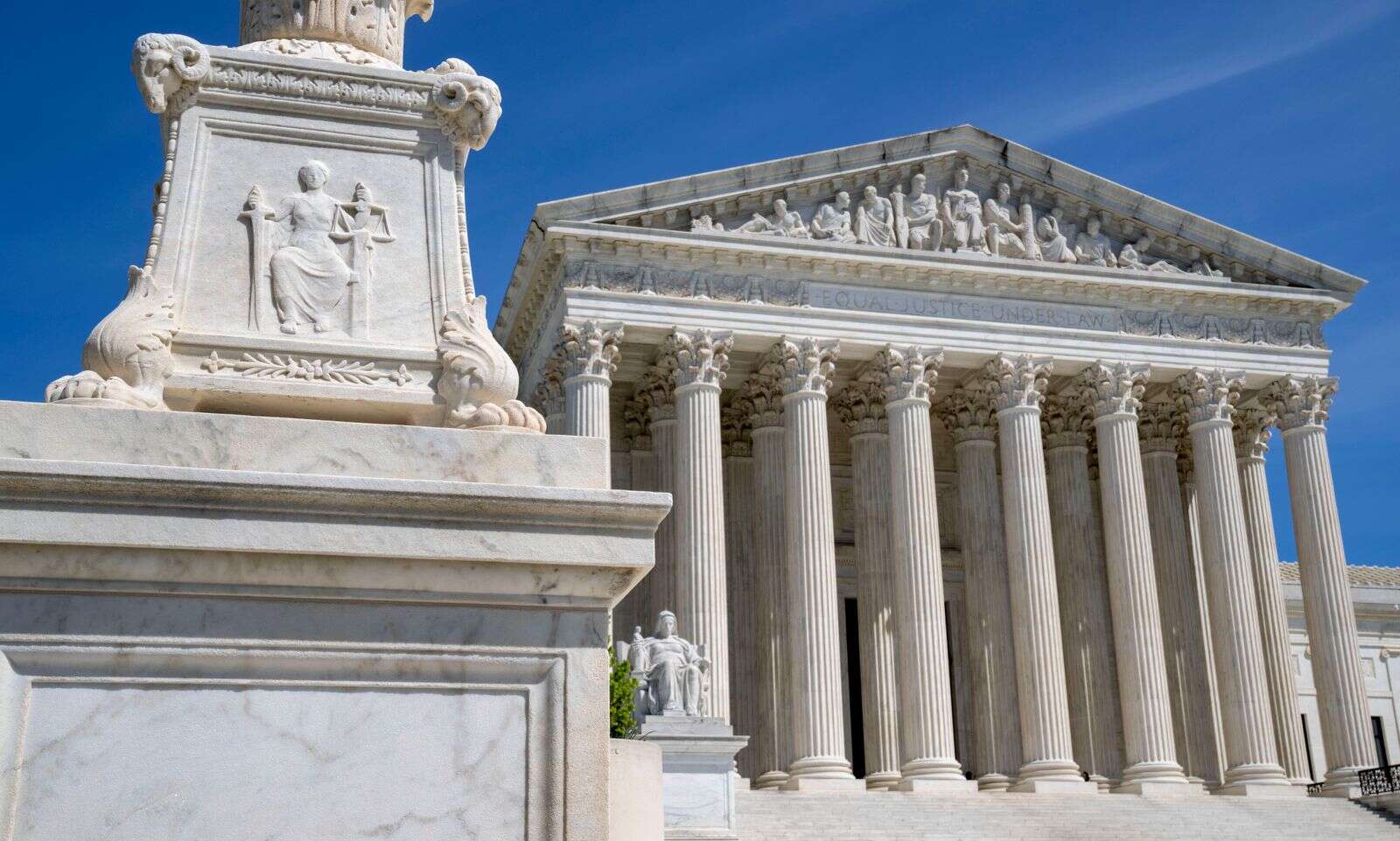 Supreme court online decides