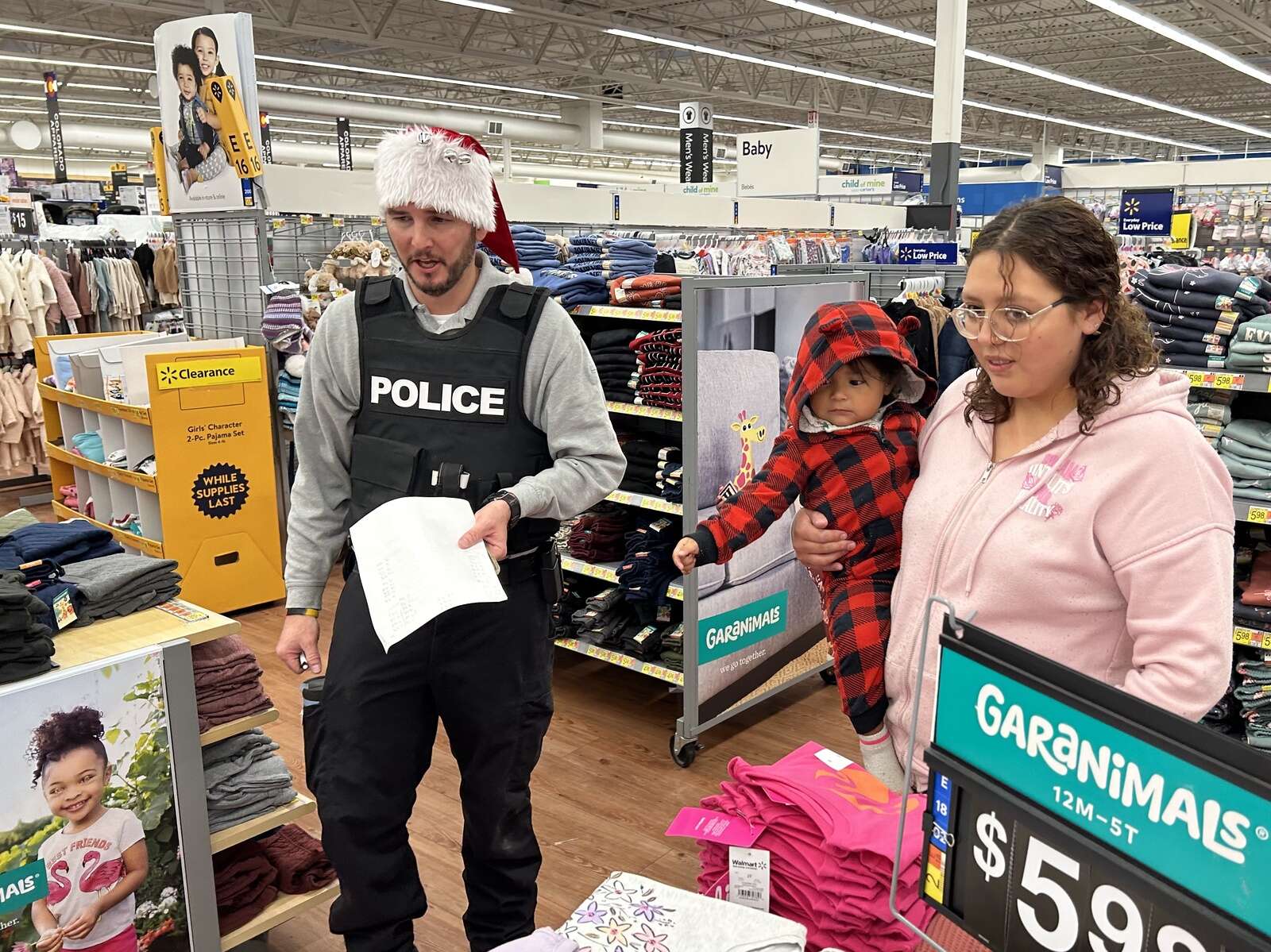 125 Durango-area children 'Shop with a Cop' at Walmart – The