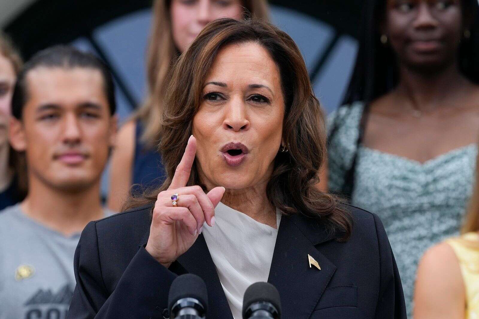 Harris has a daunting job as she starts up presidential campaign The Harris has a daunting job as she starts up presidential campaign The