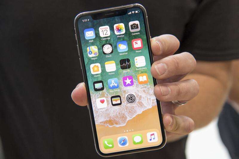 Iphone X An Evolution Of The Iphone But Not The Smartphone The Durango Herald