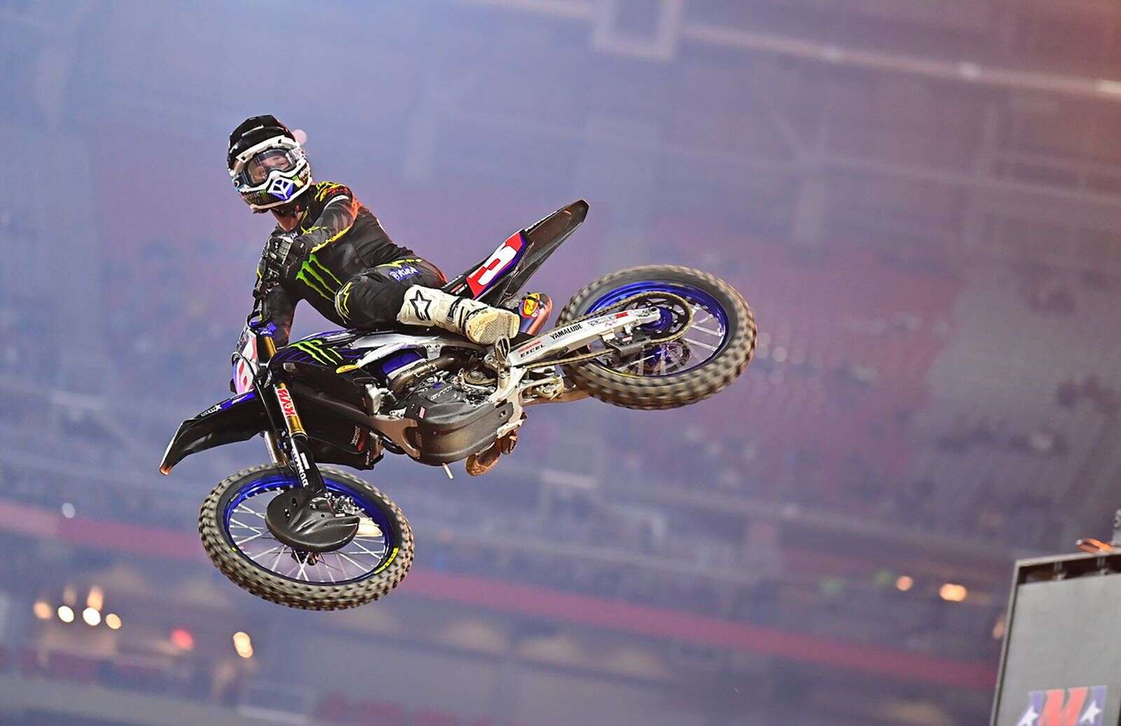 Eli Tomac dominates Arizona Supercross with two wire-to-wire wins – The  Journal